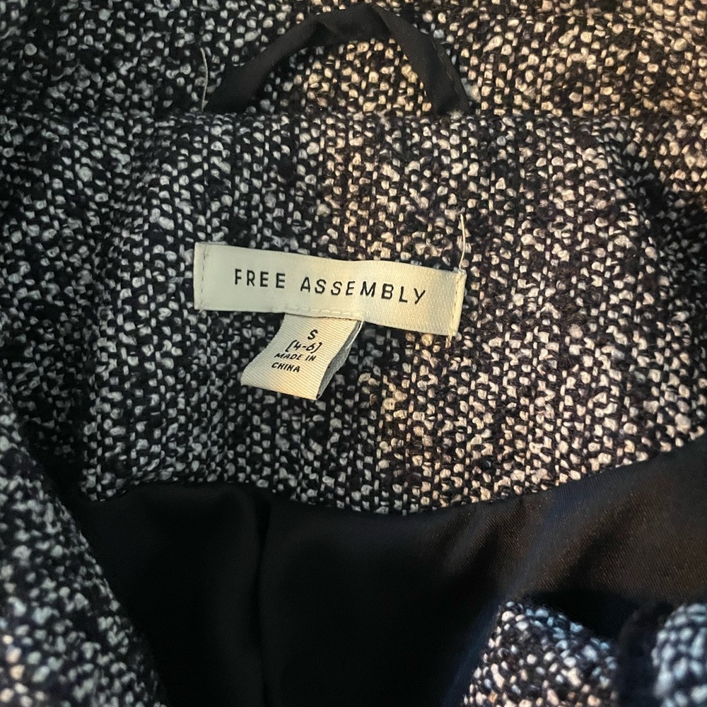 Textured Zip-Front Tweed Bomber Jacket in Navy & White - Picture 2 of 2